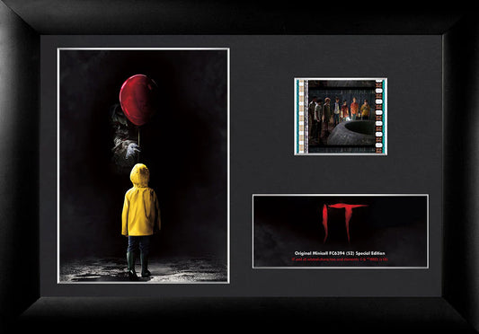 IT (Georgie and Balloon) Minicell FilmCells Framed Desktop Presentation USFC6394